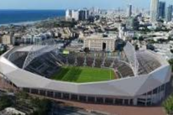 אצטדיון בלומפילד